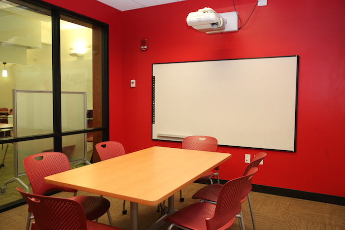 Study Room w Interactive White Board.JPG